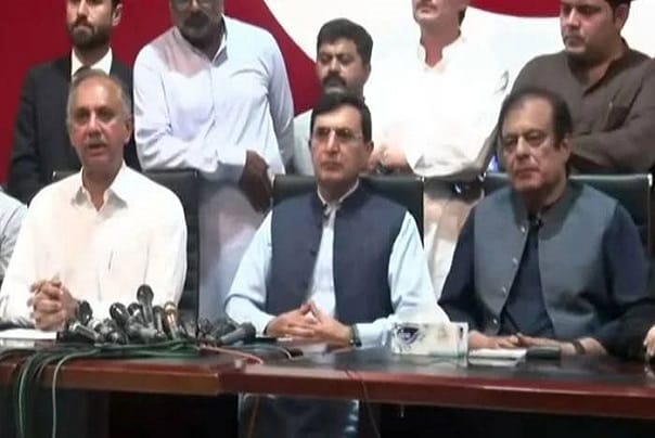 احتجاج یا خوف؟