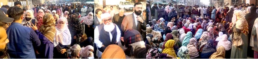 ملتان ،نوکریوں سے نکالنے پر ڈینگی ورکر ز تحریک شروع ،ہیلتھ آفس کے باہر دھرنا